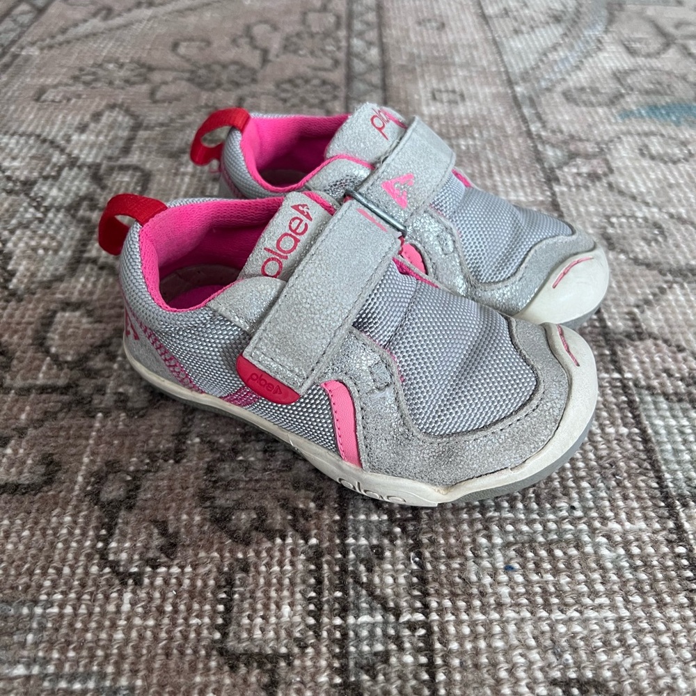 PLAE Ty Kids Sneakers - Gray and Pink